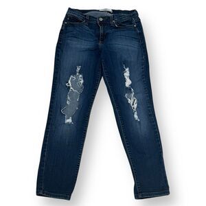 KanCan Size 3 (27) Mid Rise Boyfriend Cropped Jeans Destroyed Dark Wash KC1490